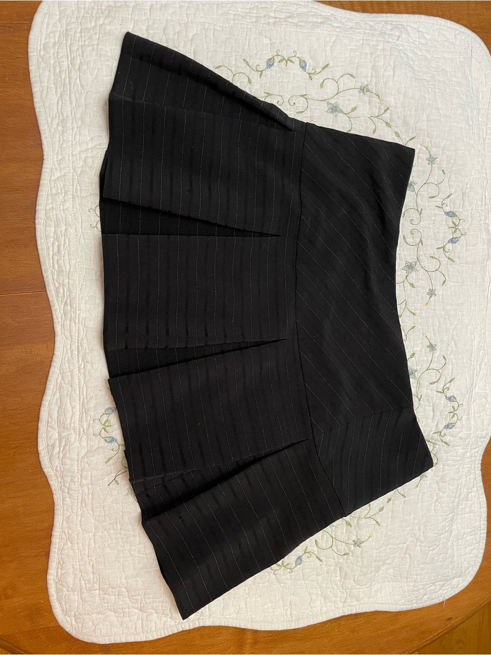 le chateau Black Pinstripe Pleated Mini Skirt